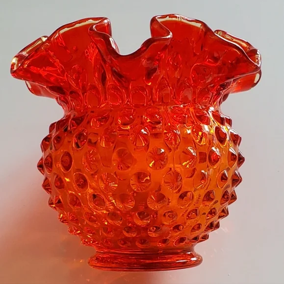 Fenton Amberina 4 1/4" Double Crimp Vase - Picture 5 of 12